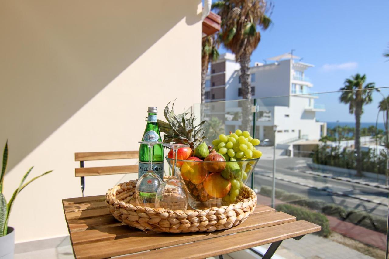 Apartamento Phaedrus Living Seaview Luxury Flat Limnaria 153 Paphos Exterior foto