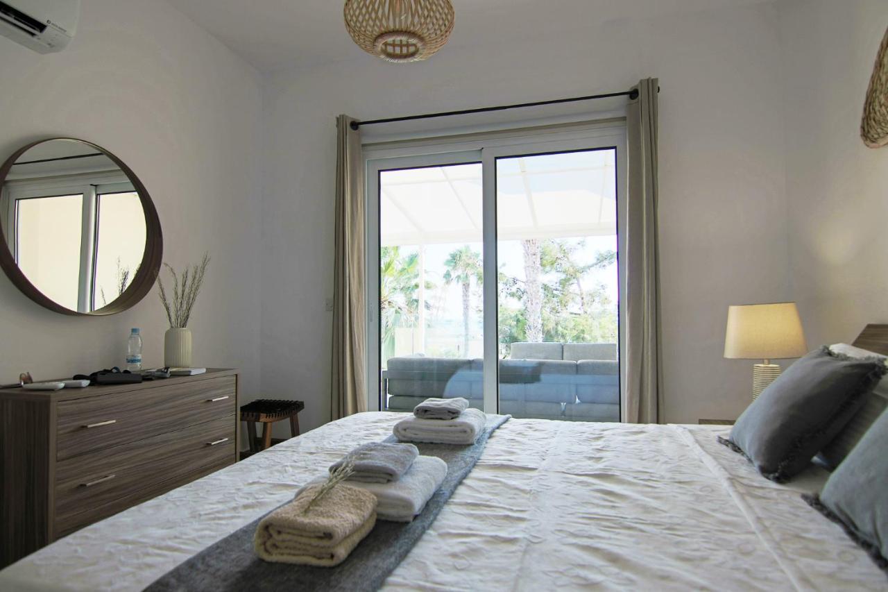 Apartamento Phaedrus Living Seaview Luxury Flat Limnaria 153 Paphos Exterior foto