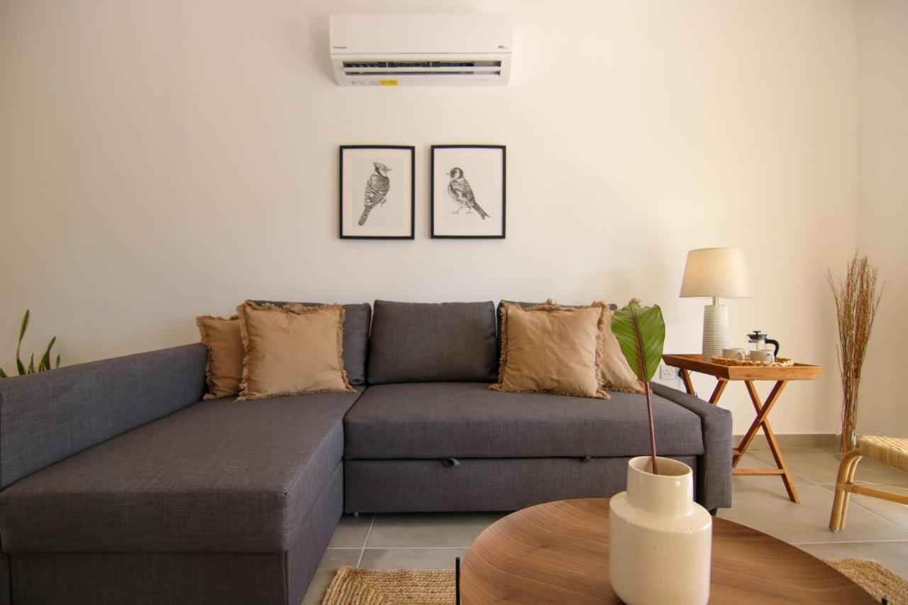 Apartamento Phaedrus Living Seaview Luxury Flat Limnaria 153 Paphos Exterior foto